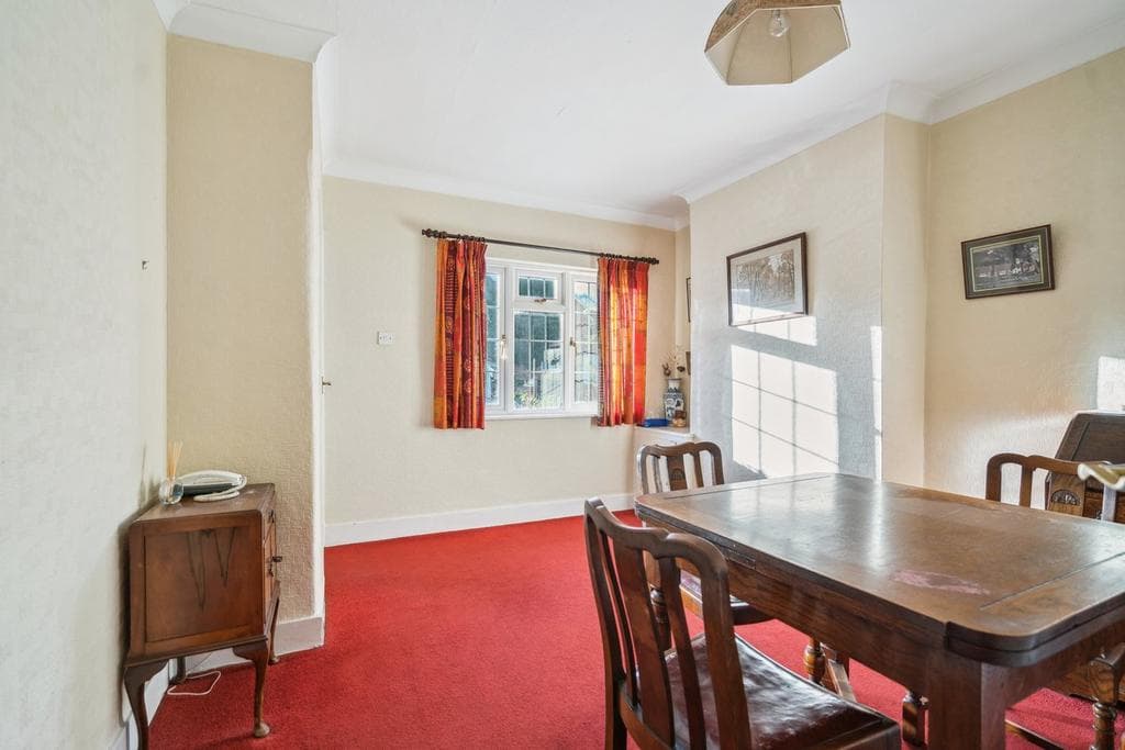 Lower Road, Gerrards Cross SL9 - Image 4