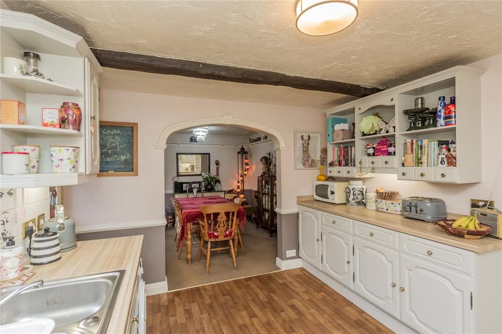 Bradford Road, Liversedge, West Yorkshire, WF15 - Image 4