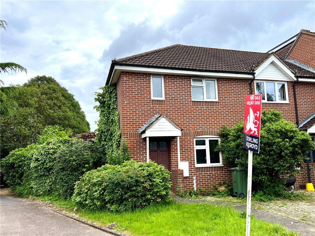 Bourne Close, Chilworth, Guildford, Surrey, GU4 - Image 1