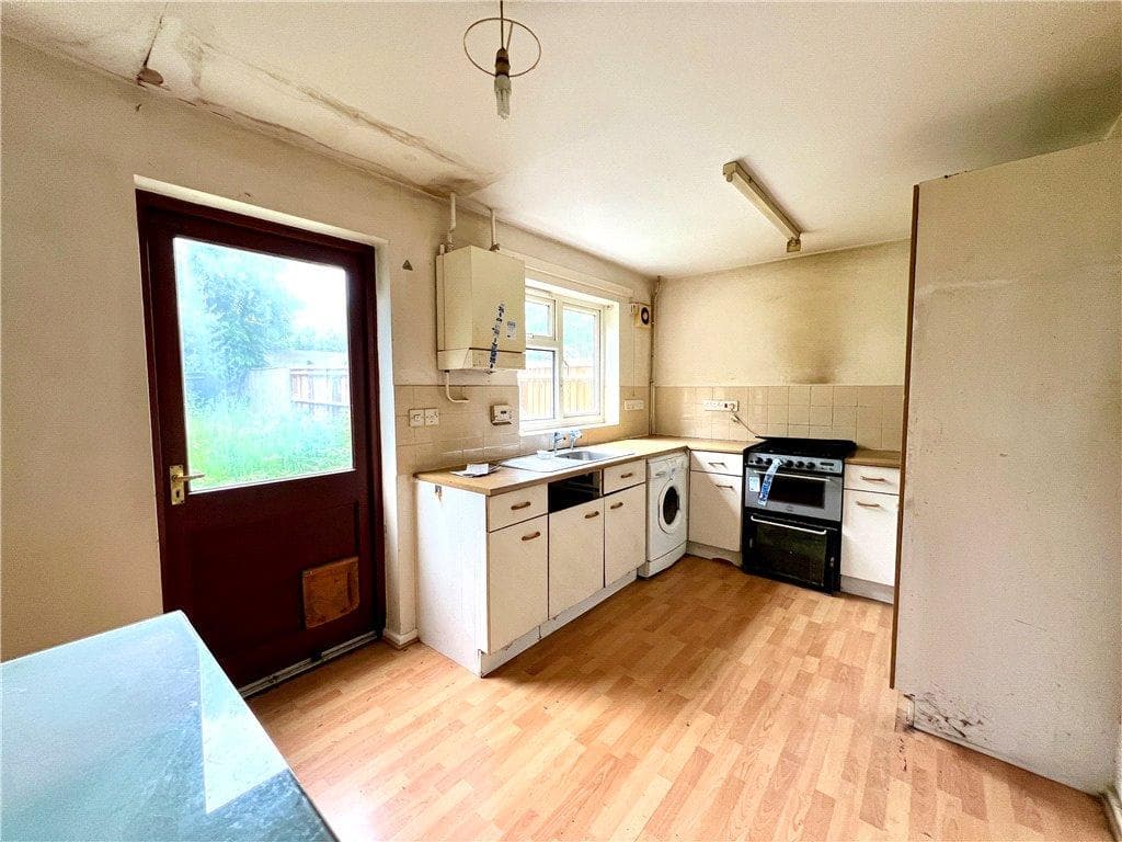 Bourne Close, Chilworth, Guildford, Surrey, GU4 - Image 3