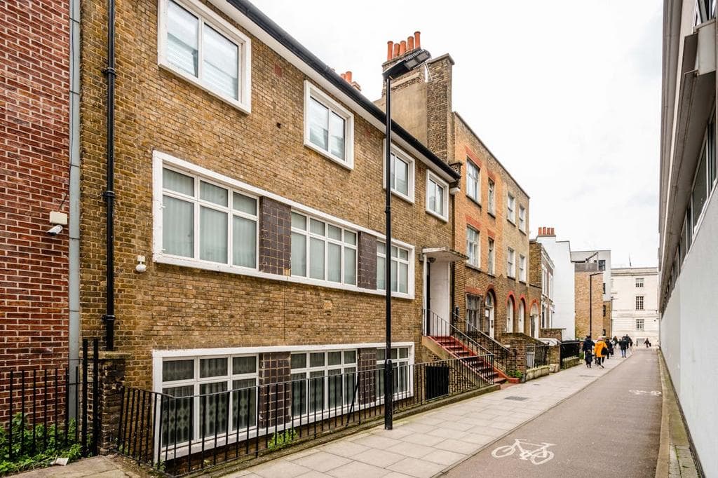 21-23 Hackney Grove, Hackney, E8 3NR - Image 1