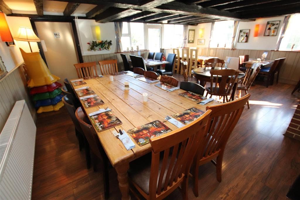 Moreton, Dorchester - Image 4