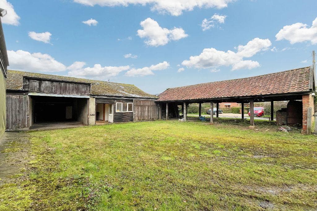 Stonham Aspal, Nr  Debenham, Suffolk - Image 2