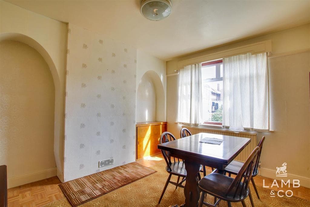 Astley Road, Clacton-On-Sea CO15 - Image 3