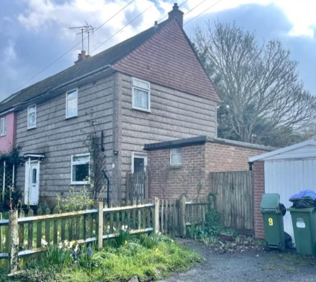 Wellgreen Lane, Kingston - Image 1
