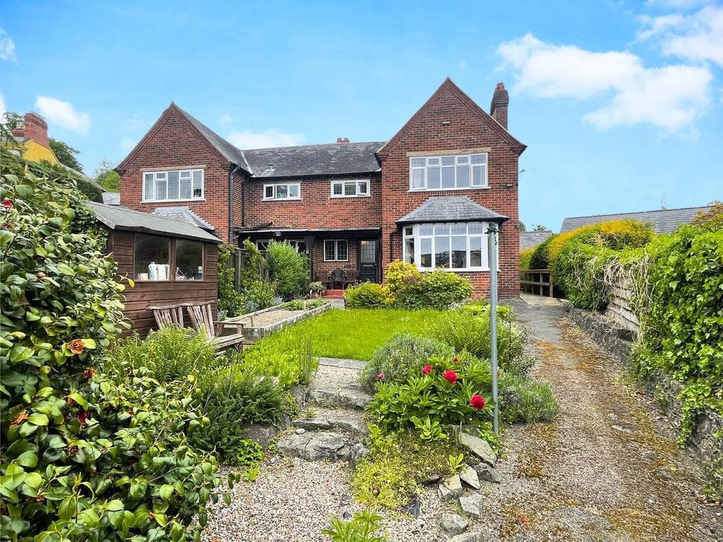 Bryneglwys, Welshpool, Powys, SY21 - Image 1