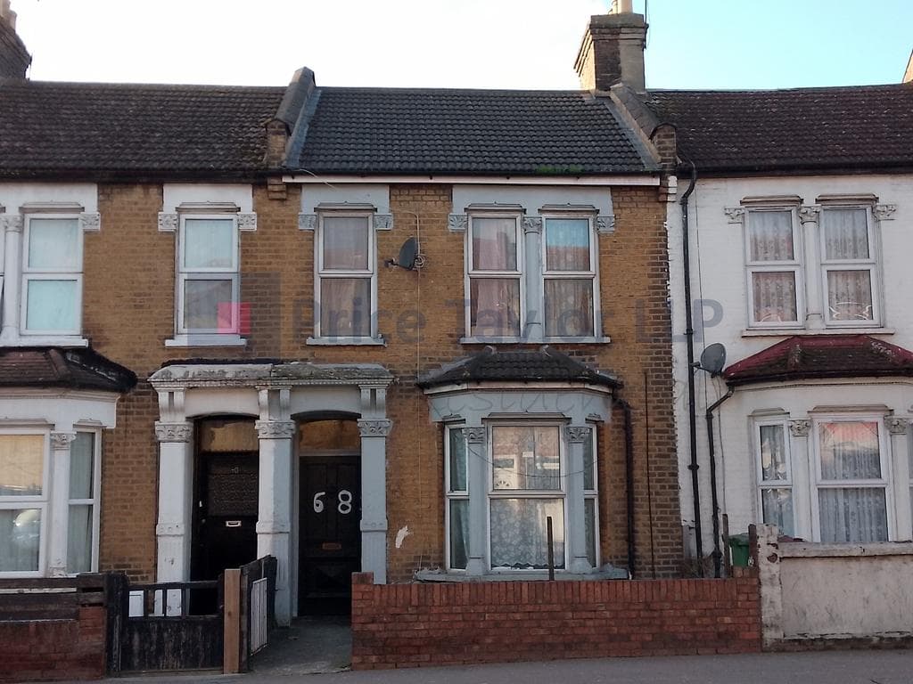 Markhouse Road, London E17 - Image 1