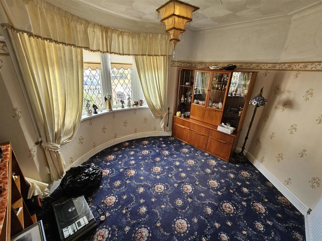 Fairfield Close, Victoria Park, Cardiff - Image 3