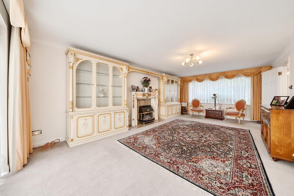 Watford Road, Northwood, Middlesex - Image 2
