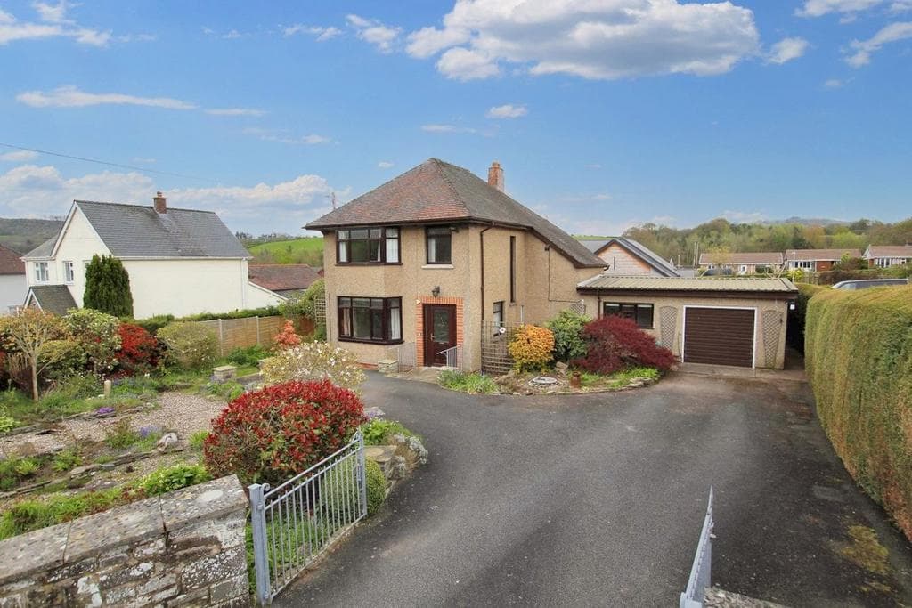 View property at Felinfach, Brecon, LD3