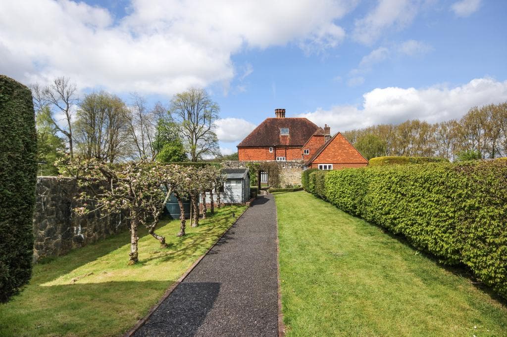 Horns Hill, Hawkhurst TN18 - Image 5