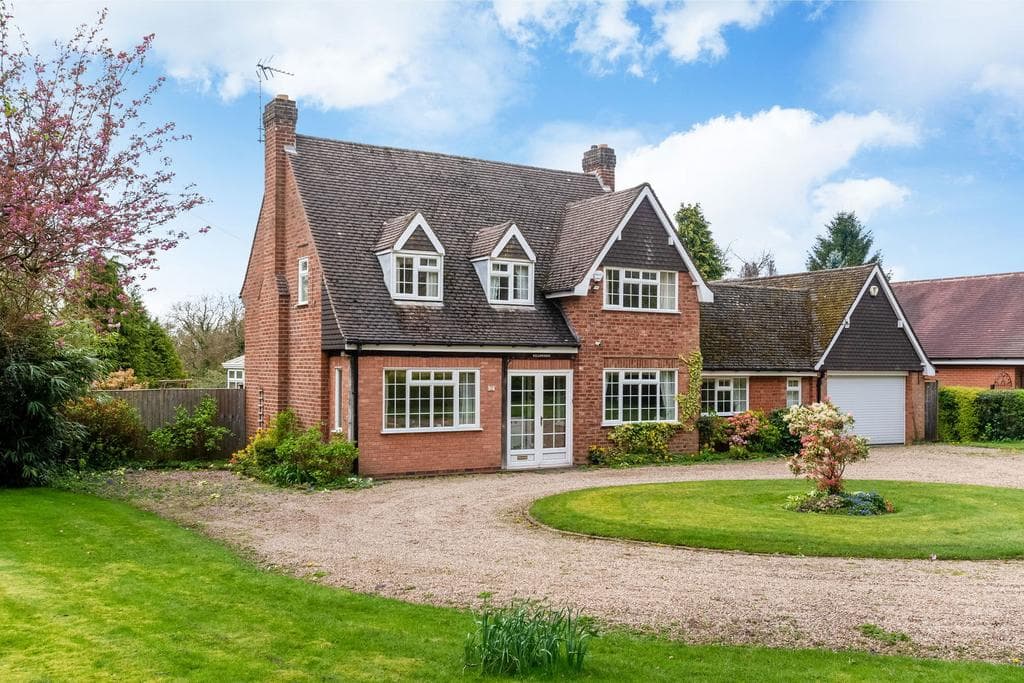 55 Earlswood Common, Solihull B94 - Image 3