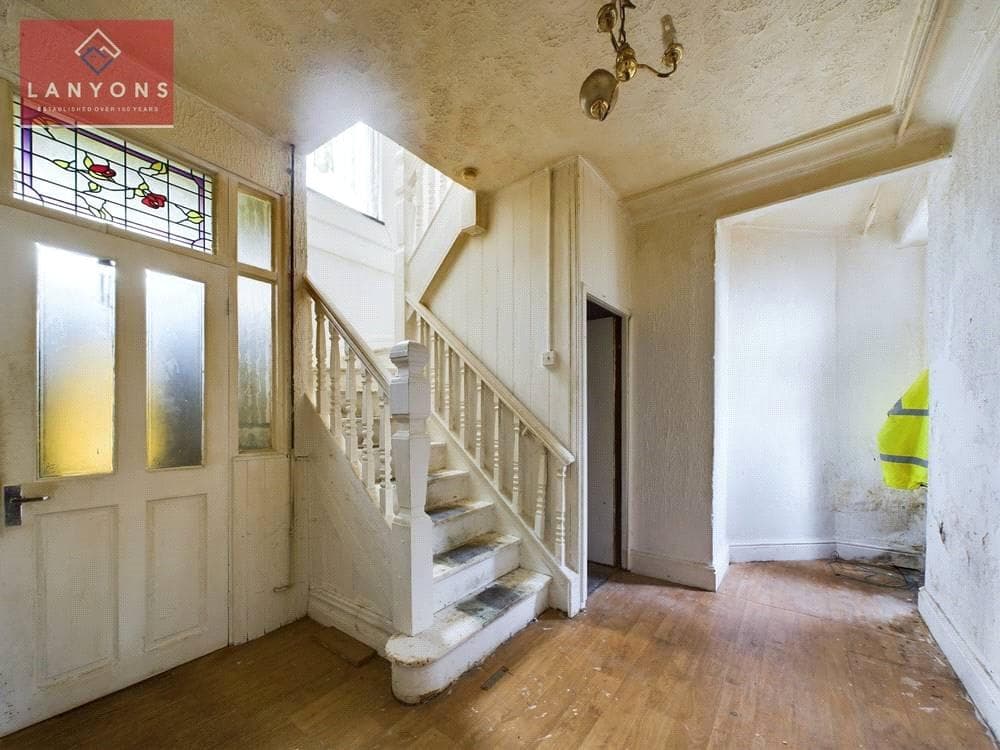 Oak Street, Treherbert, Rhondda Cynon Taf, CF42 - Image 2