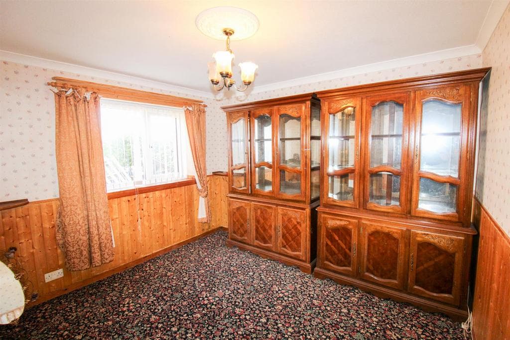 8 Terrace Street, Embo - Image 4