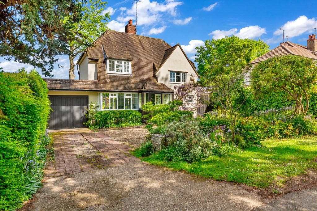 Leatherhead - Image 1