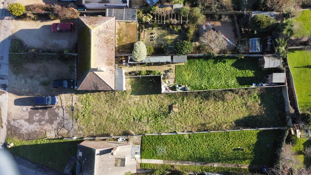 Stocks Lane, East Wittering, West Sussex, PO20 - Image 1