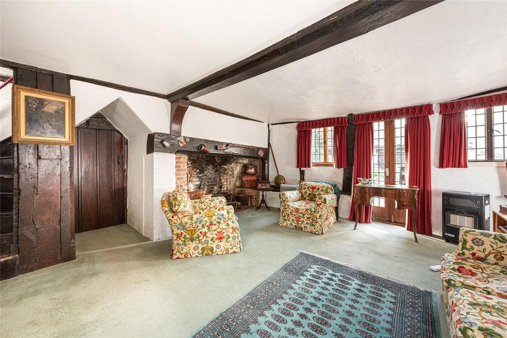 Holly Tree Lane, Cuddington, Buckinghamshire, HP18 - Image 3