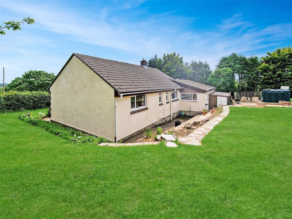 Milton Damerel, Holsworthy, Devon, EX22 - Image 2
