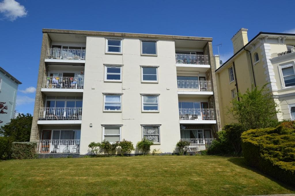 East Approach Drive, Pittville, Cheltenham, GL52 - Image 1