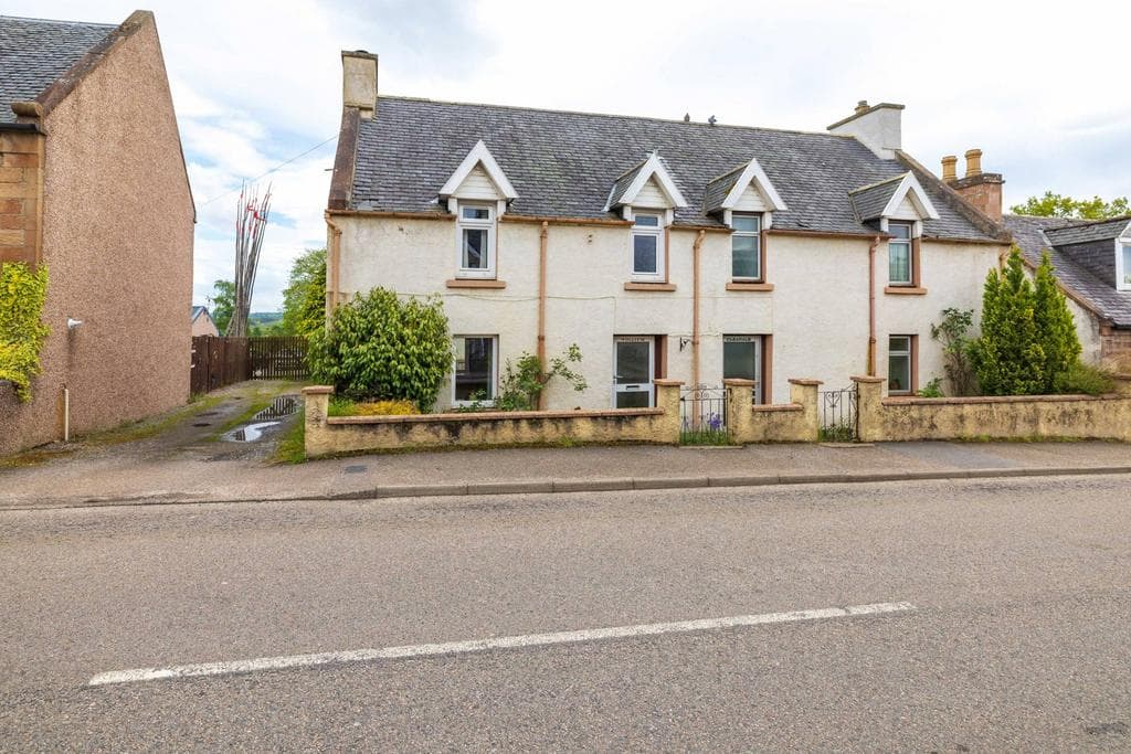 Tullich Proby Street, Maryburgh, Dingwall, IV7 8DU - Image 1