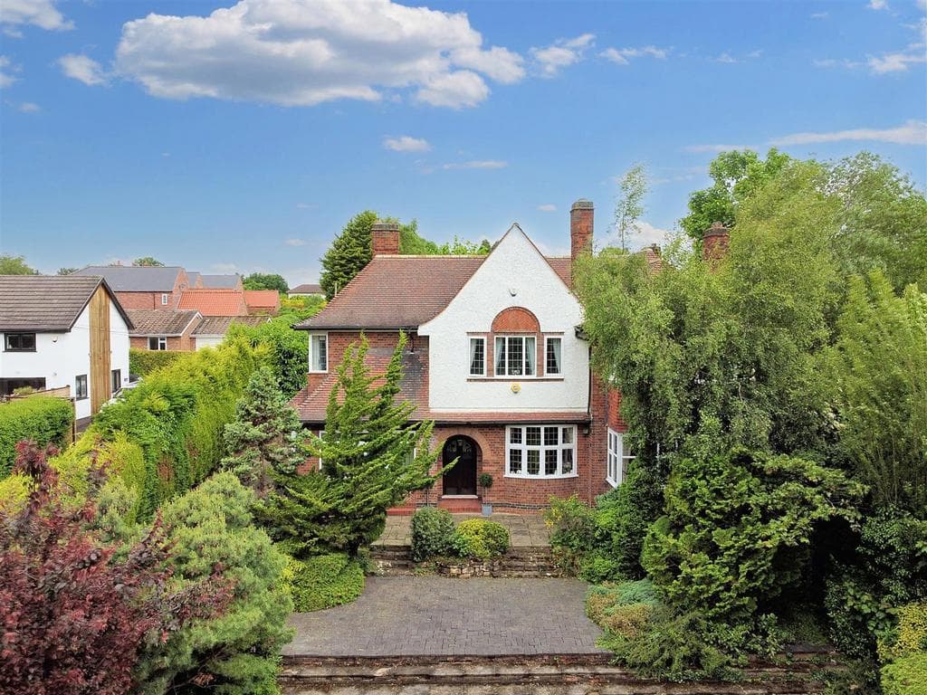 Derby Road, Beeston, Nottingham - Image 2
