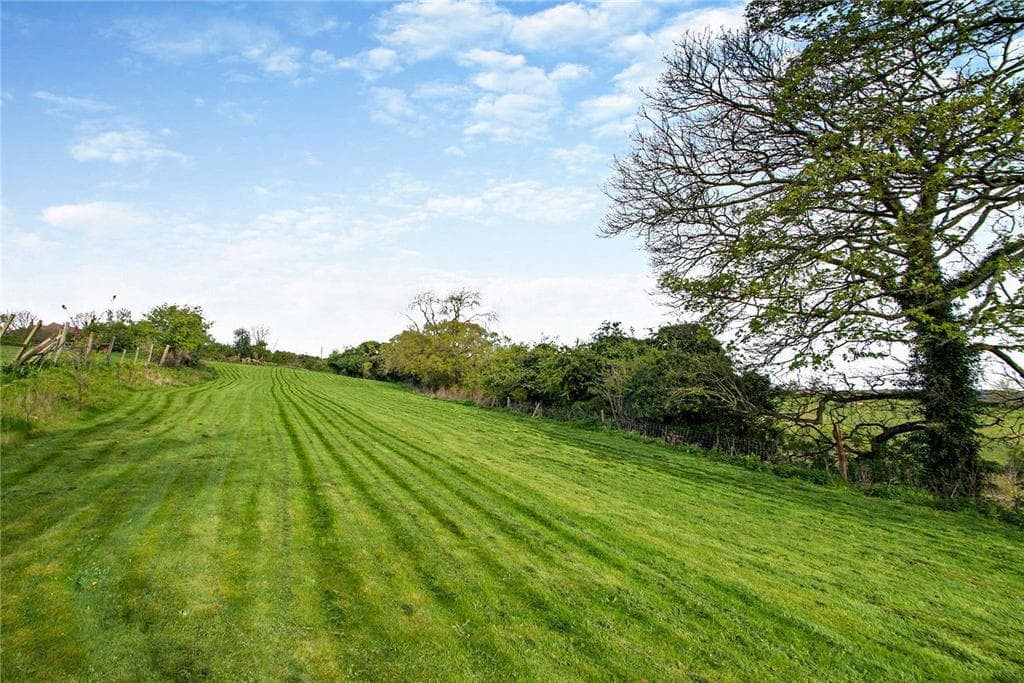 Cragtops, Pinfold Lane, Kirk Smeaton, North Yorkshire, WF8 - Image 4