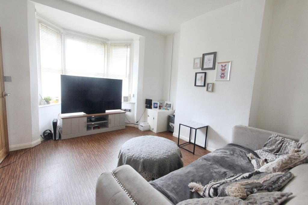 Meriden Road, Hampton-In-Arden, B92 - Image 2