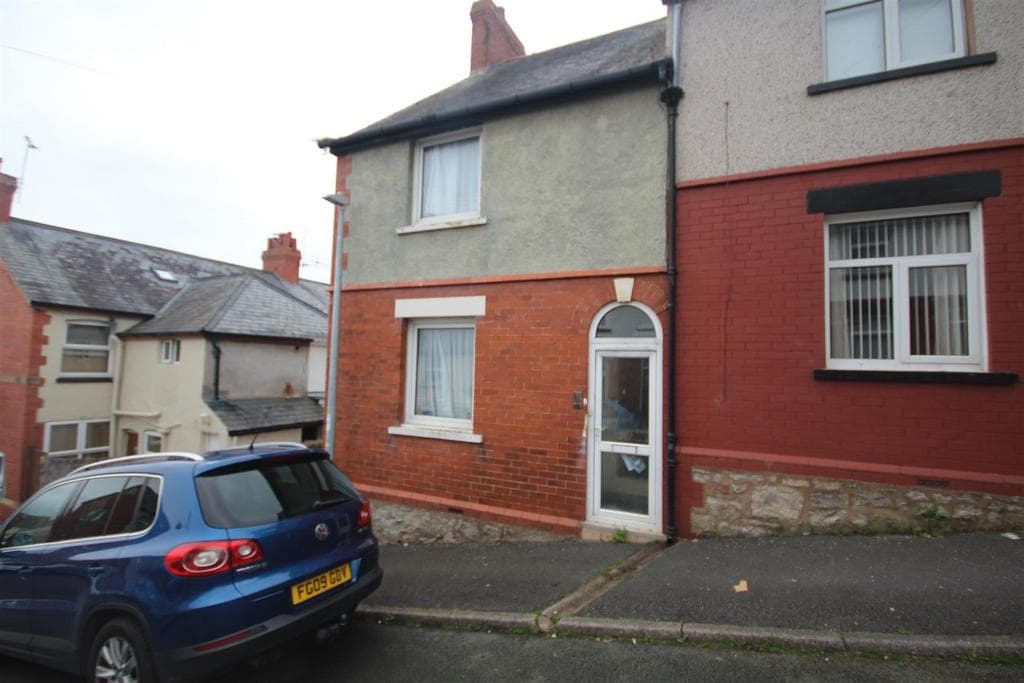 Brynteg Avenue, Old Colwyn, Colwyn Bay - Image 1