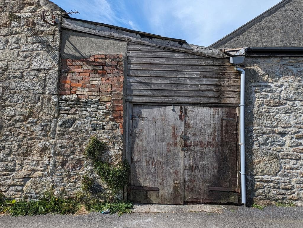 Cape Cornwall Street, Penzance TR19 - Image 5