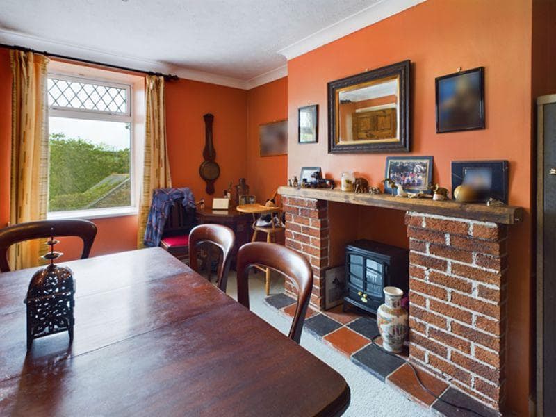 Henfwlch Road, Carmarthen - Image 5