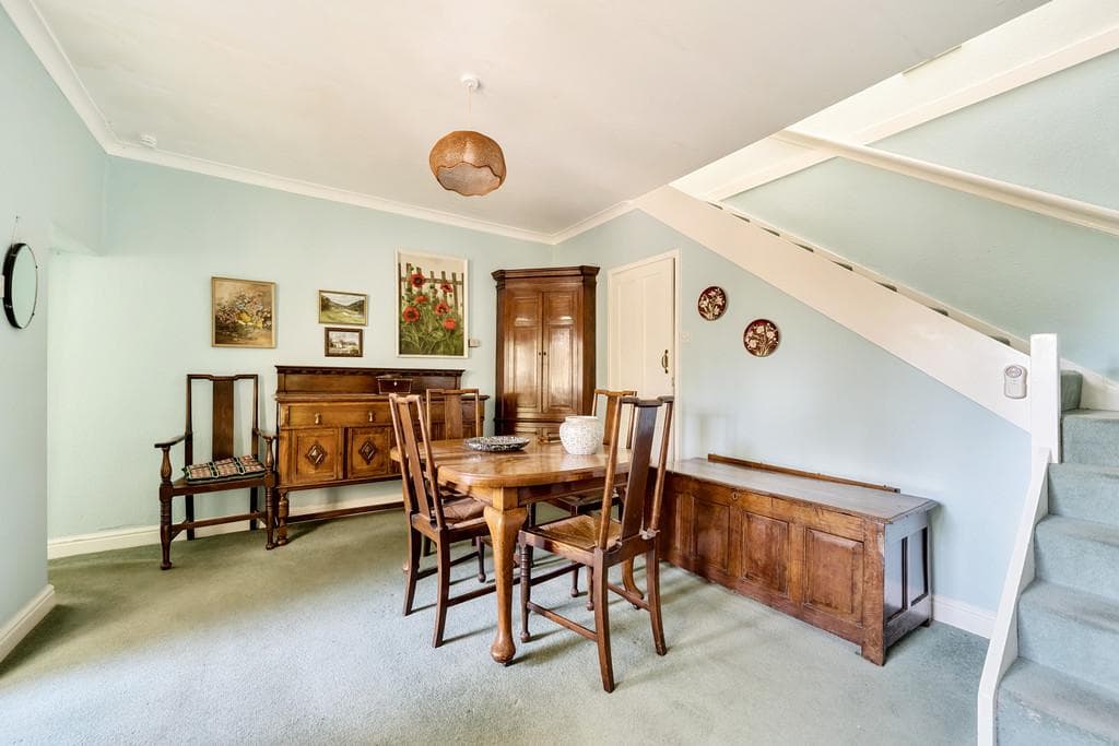 1 Penn Hall, Menith Wood - Image 5