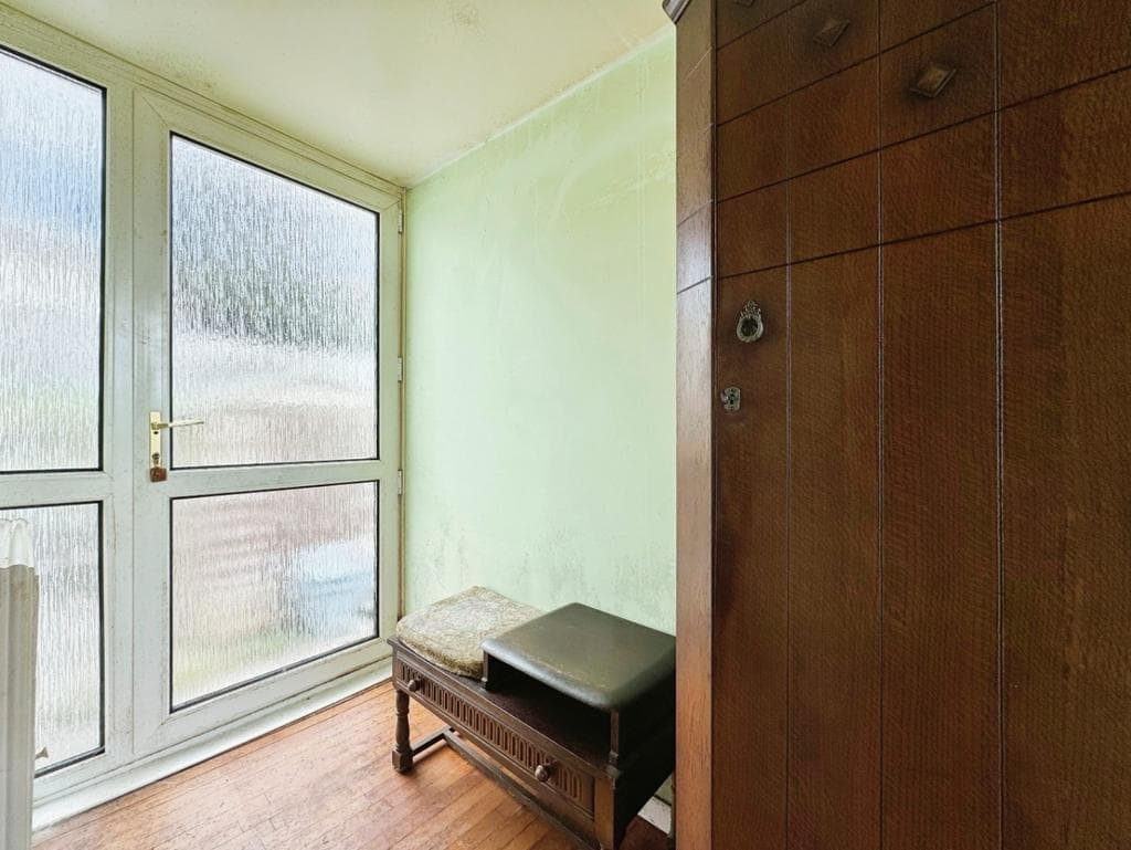 Blaen Nant, Llanelli, Carmarthenshire, SA14 8HB - Image 2