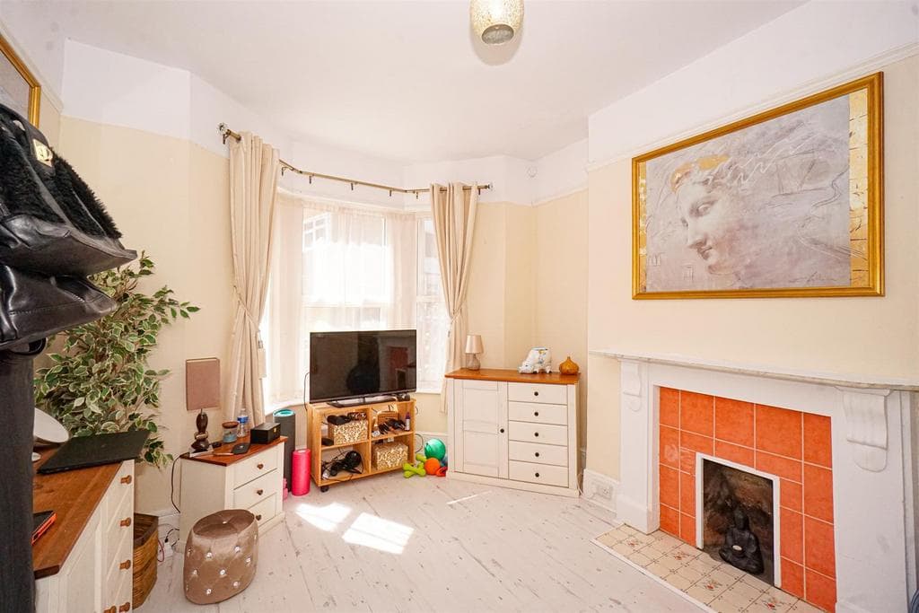 Alexandra Road, St. Leonards-On-Sea - Image 3