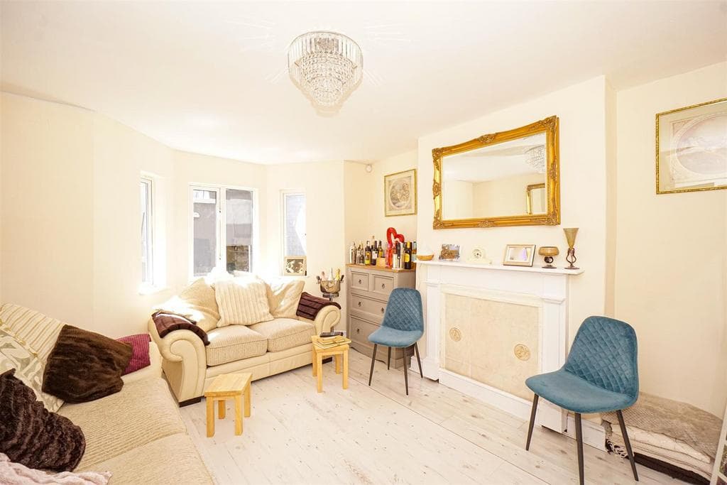 Alexandra Road, St. Leonards-On-Sea - Image 4