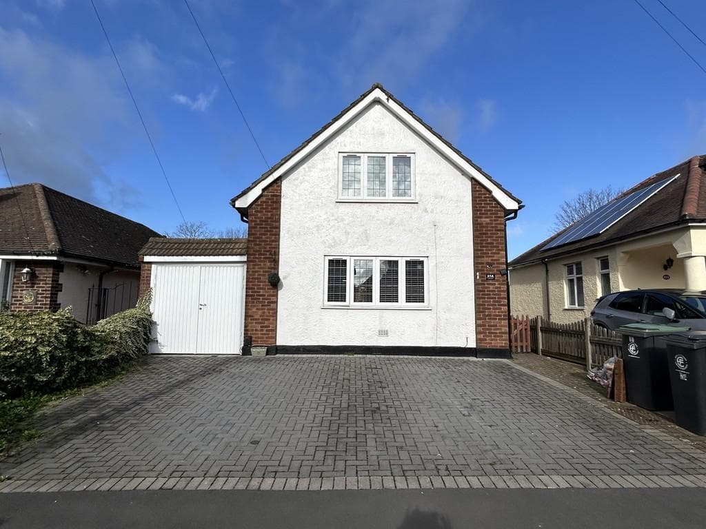 Monkswood Avenue, Waltham Abbey - Image 1