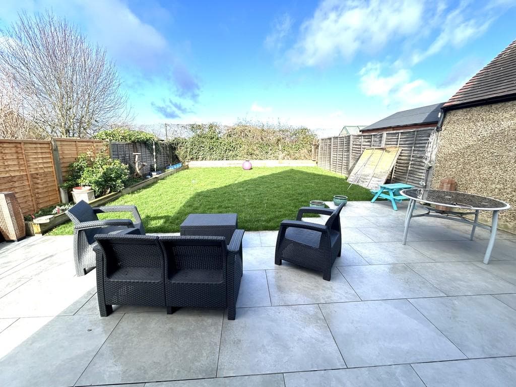Monkswood Avenue, Waltham Abbey - Image 4