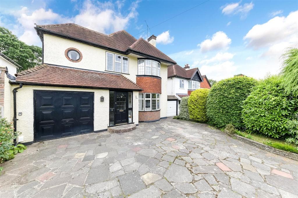 Tadworth Street, Tadworth - Image 1