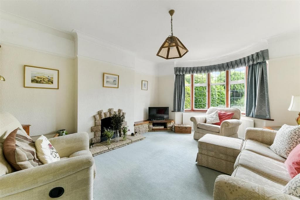 Tadworth Street, Tadworth - Image 3