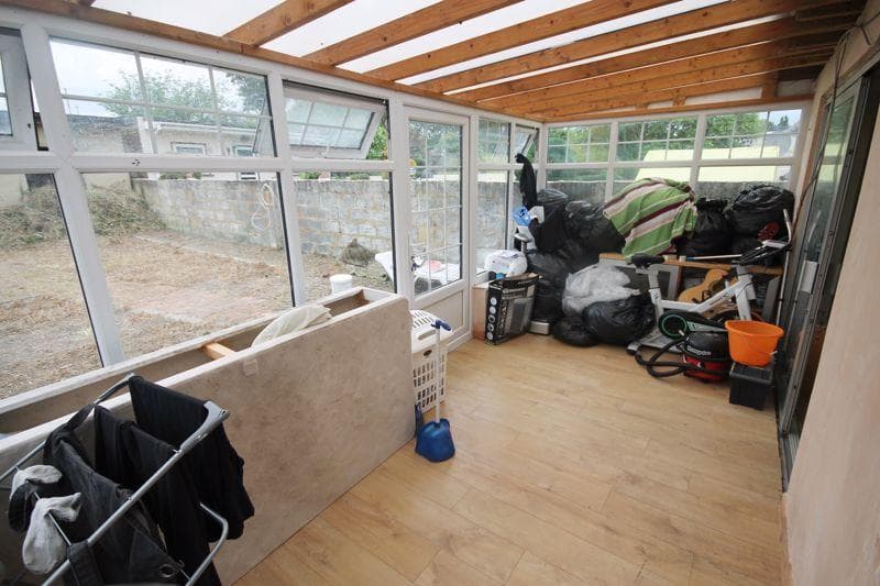 Oakfield Gardens, Greenford - Image 4