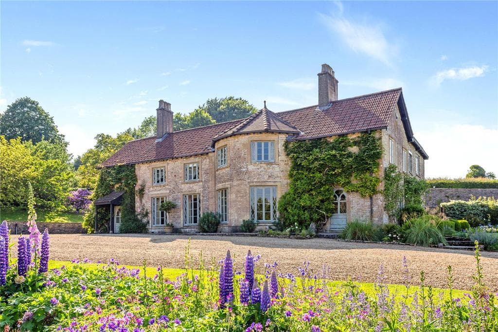 View property at Chewton Mendip, Somerset, BA3