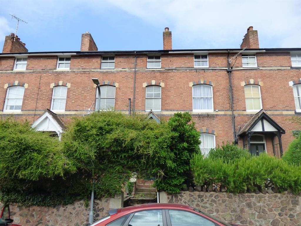 18 Manby Road, Malvern, Worcestershire, WR14 - Image 1
