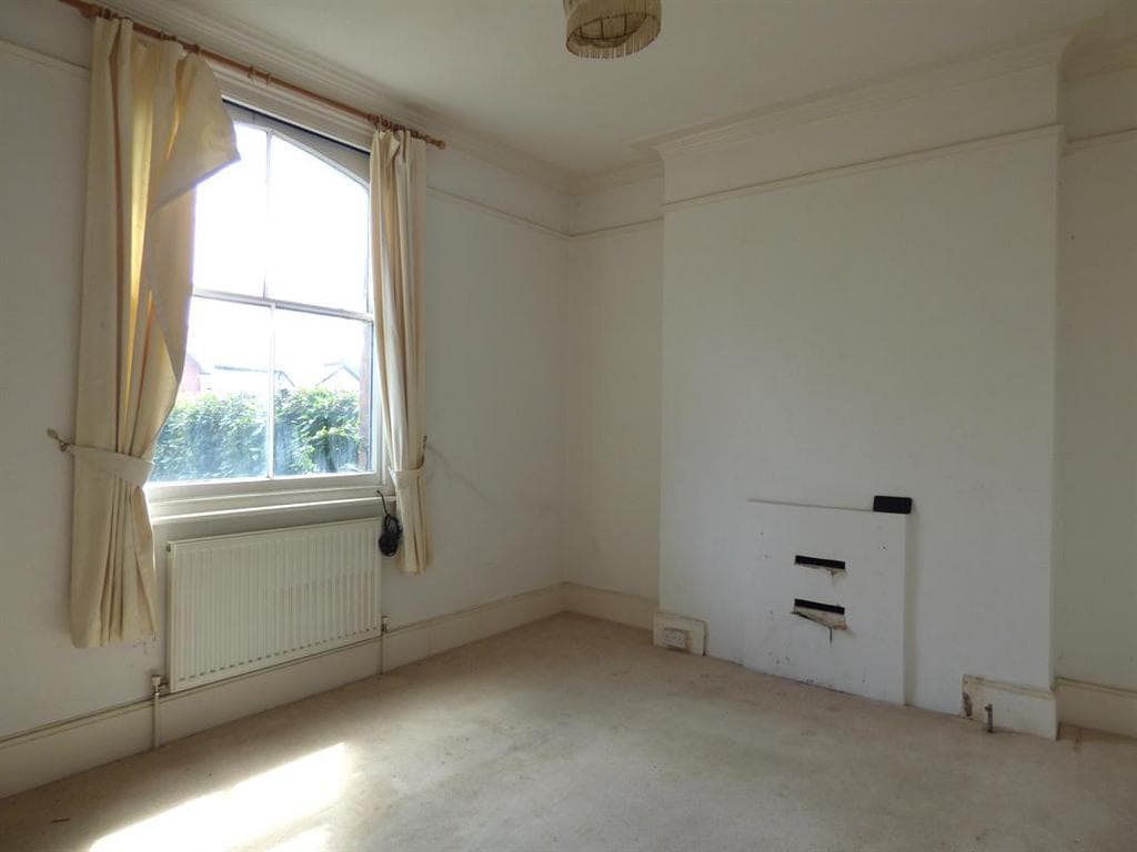 18 Manby Road, Malvern, Worcestershire, WR14 - Image 3