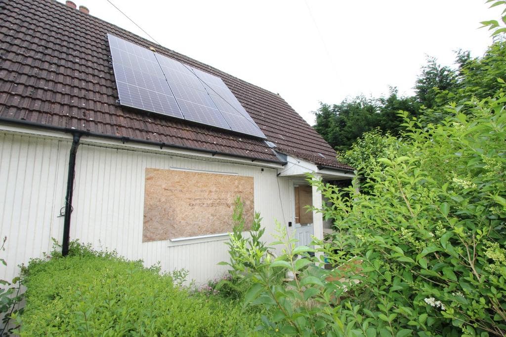 Kings Road, Maulden, Bedford, MK45 - Image 1