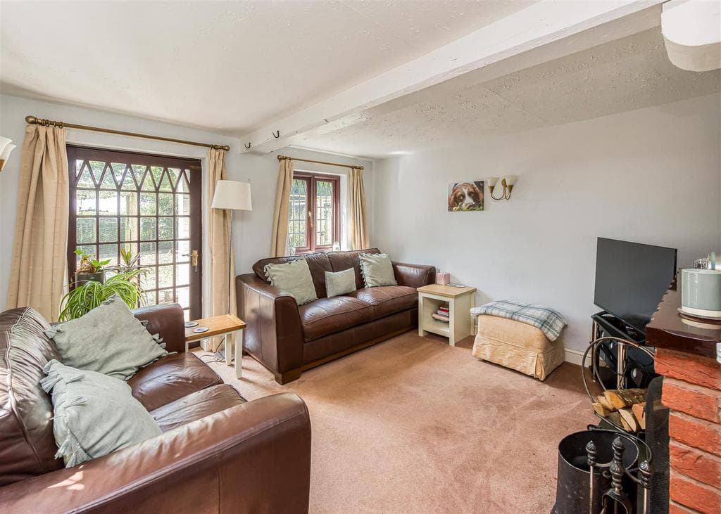 Sweet Turf Cottage, Longnor Gorse, Penkridge, Stafford, ST19 5QL - Image 4
