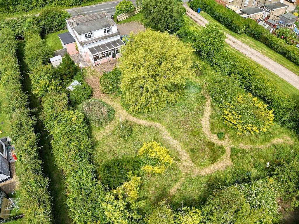 London Road, Kessingland, Lowestoft - Image 3