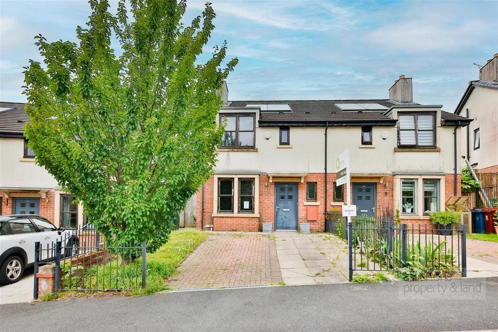 Petre Wood Crescent, Langho, Ribble Valley - Image 1