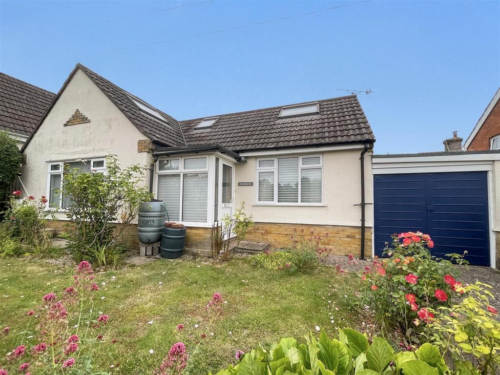 3 Cecil Avenue, Salisbury SP2 - Image 1