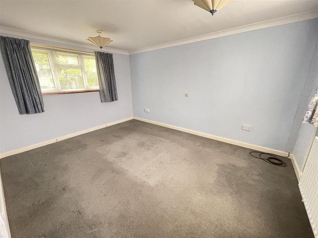 3 Cecil Avenue, Salisbury SP2 - Image 5