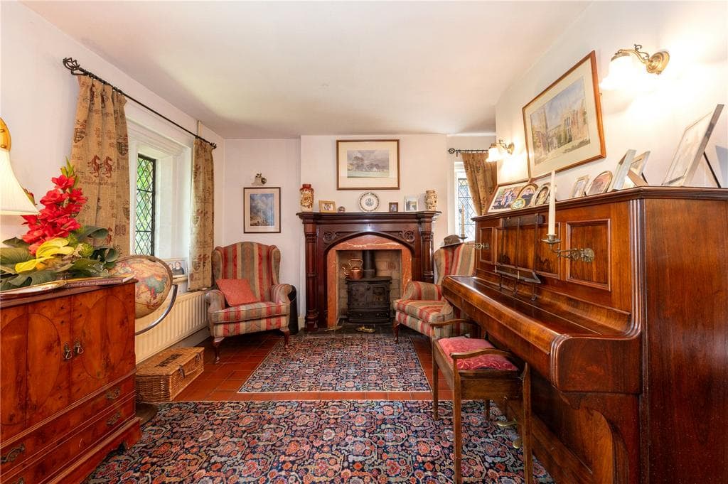 Droitwich Spa, Worcestershire - Image 5