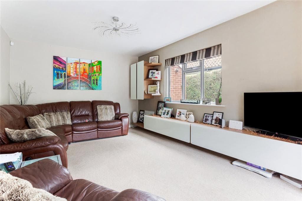 Spring Lane, Mapperley, Nottingham, Nottinghamshire, NG3 - Image 4